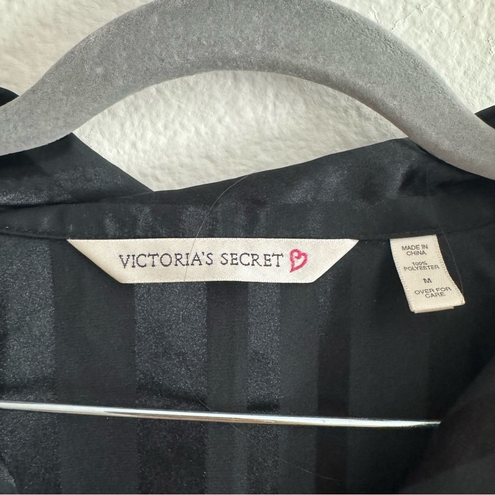 Victorias Secret VS Black Striped Pajama Two Piece Set Size Medium - Picture 6 of 6
